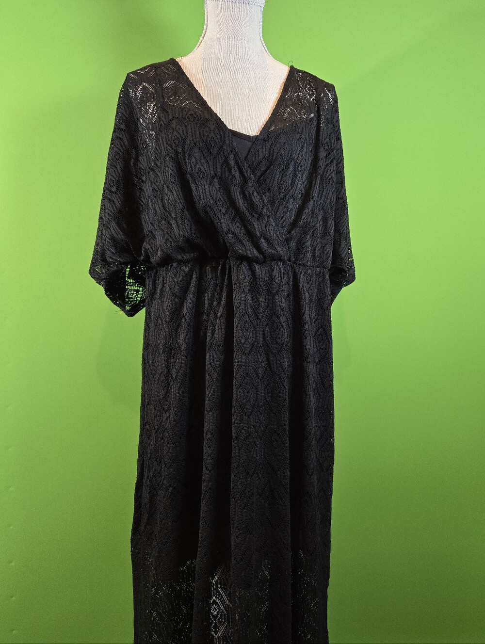 V‑Neck Lace Maxi Dress Short Sleeve Black Color Size   14/16 (XXL)